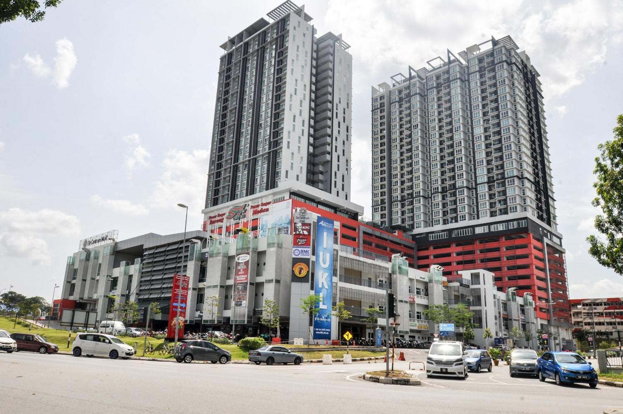 Azfa Duplex Suite At De Centrum Putrajaya Bangi Free Wifi Kajang Buitenkant foto