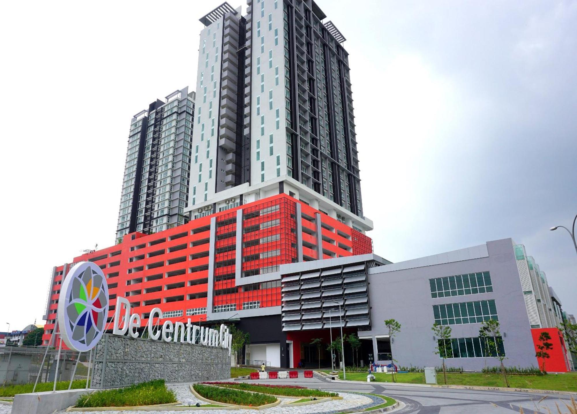 Azfa Duplex Suite At De Centrum Putrajaya Bangi Free Wifi Kajang Buitenkant foto