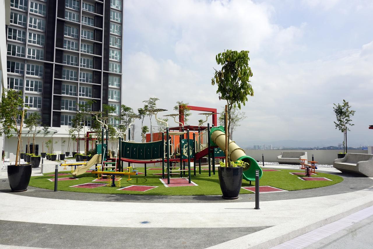 Azfa Duplex Suite At De Centrum Putrajaya Bangi Free Wifi Kajang Buitenkant foto